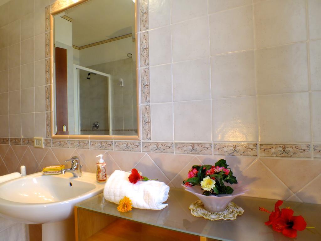 Terramare Villa Castel di Tusa Room photo